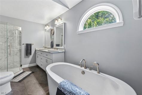 5196 Linda Drive Medina OH 44256