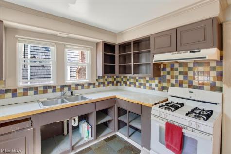 1716 7th Street Cuyahoga Falls OH 44221