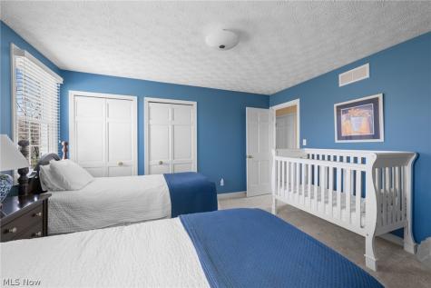 7464 Wetherburn Way Hudson OH 44236