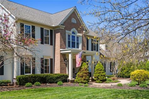 7464 Wetherburn Way Hudson OH 44236