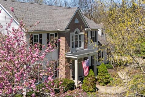 7464 Wetherburn Way Hudson OH 44236