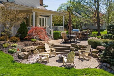 7464 Wetherburn Way Hudson OH 44236