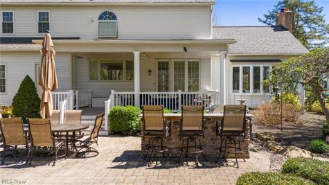 7464 Wetherburn Way Hudson OH 44236
