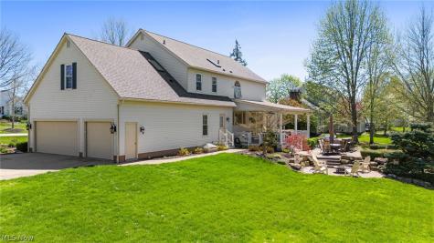 7464 Wetherburn Way Hudson OH 44236