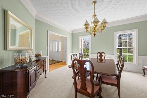 7464 Wetherburn Way Hudson OH 44236