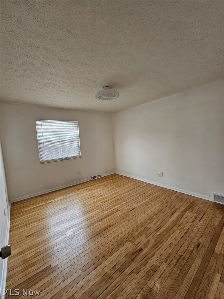 33158 Lakeshore Boulevard Eastlake OH 44095