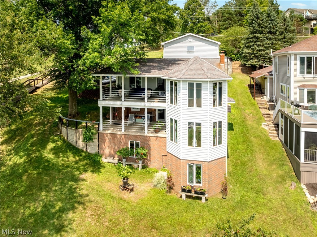 370 E Mohawk Drive Malvern OH 44644