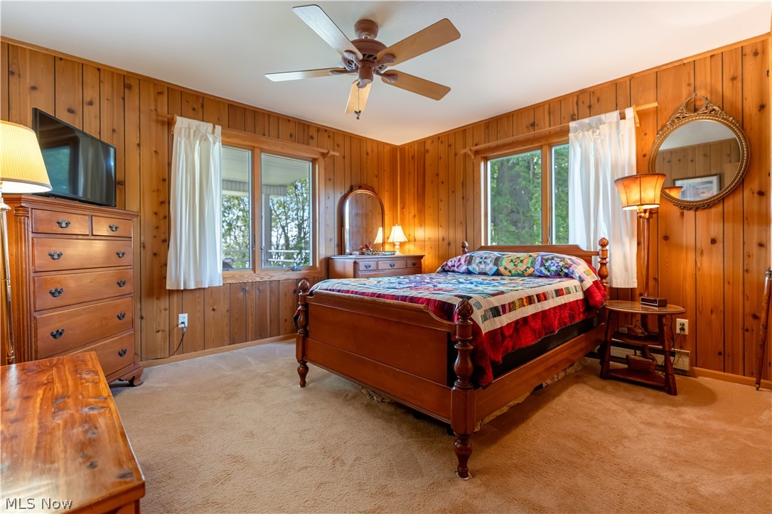 370 E Mohawk Drive Malvern OH 44644