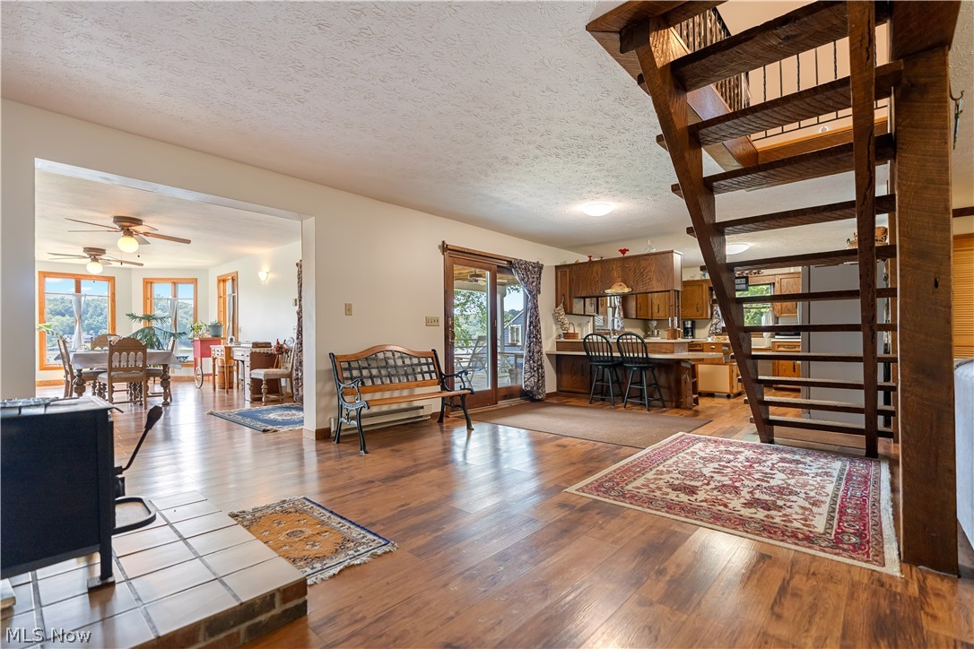 370 E Mohawk Drive Malvern OH 44644