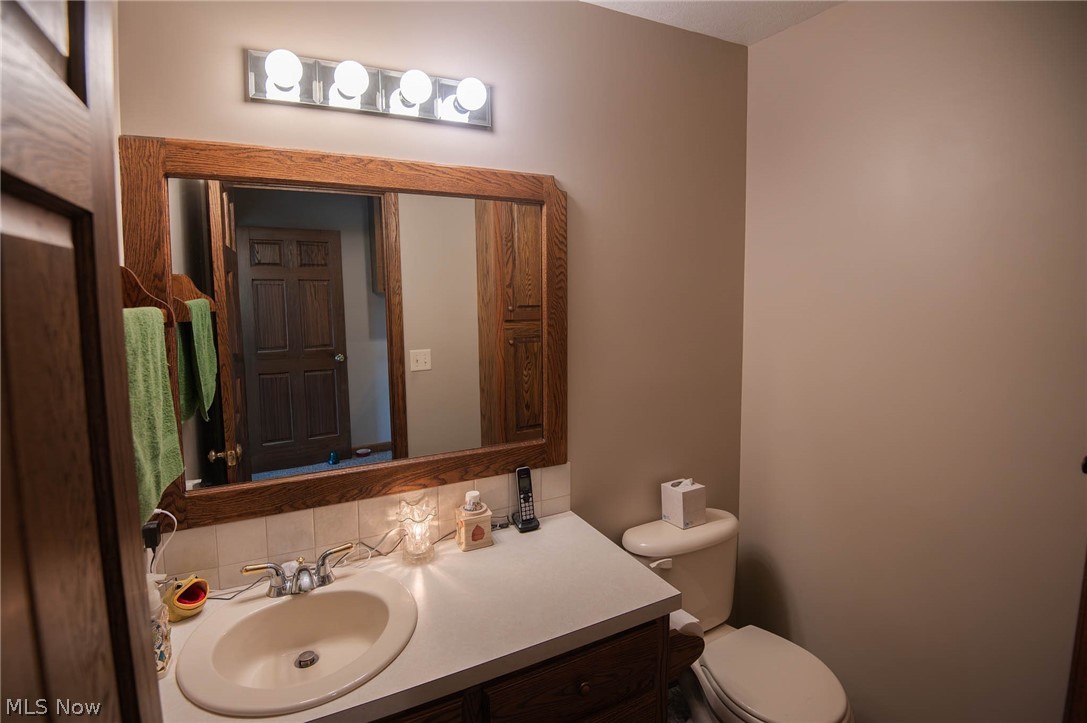 6424 Weaver Road Berlin Center OH 44401