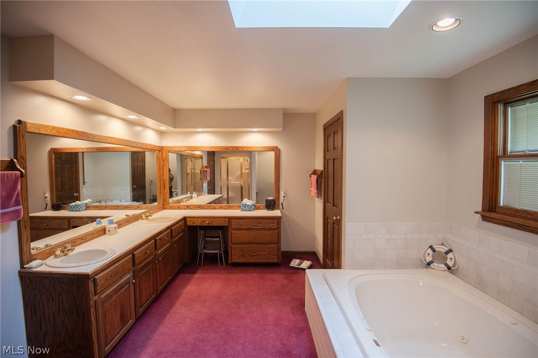 6424 Weaver Road Berlin Center OH 44401