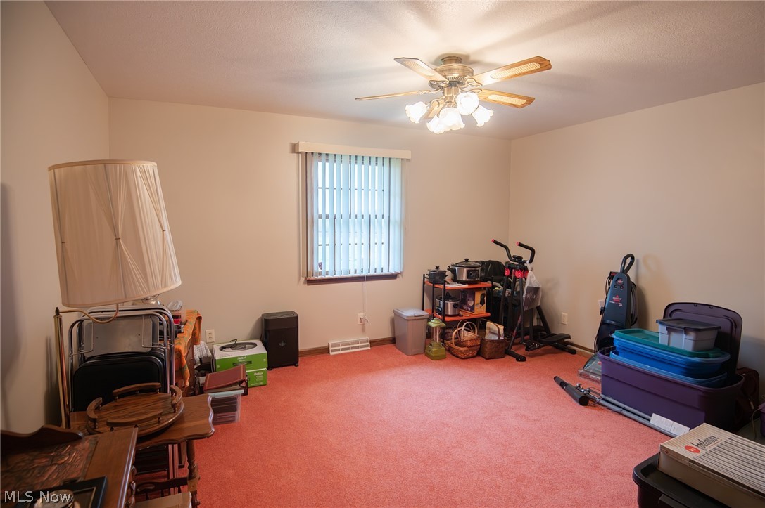 6424 Weaver Road Berlin Center OH 44401
