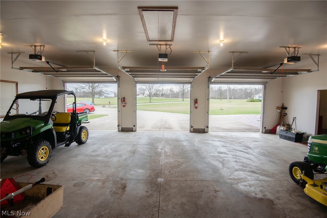 6424 Weaver Road Berlin Center OH 44401