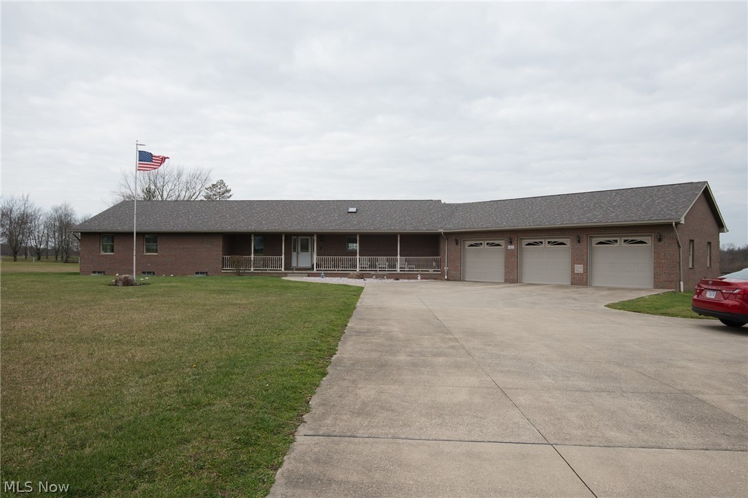 6424 Weaver Road Berlin Center OH 44401