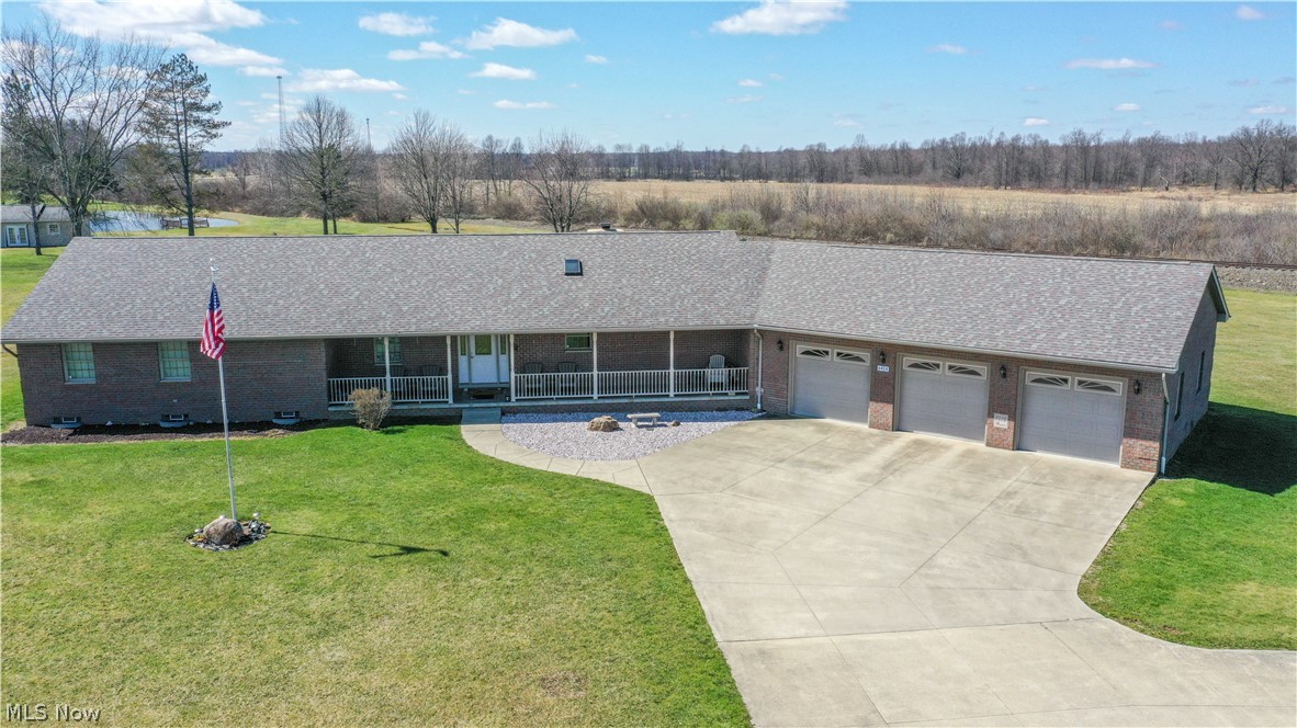 6424 Weaver Road Berlin Center OH 44401