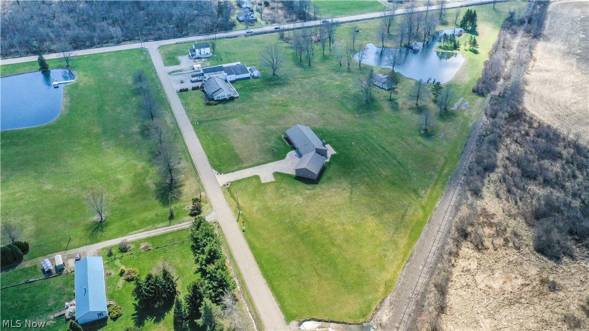 6424 Weaver Road Berlin Center OH 44401