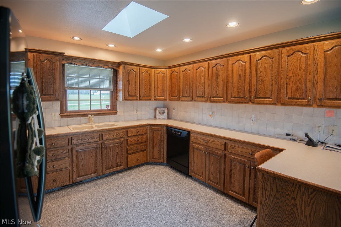 6424 Weaver Road Berlin Center OH 44401