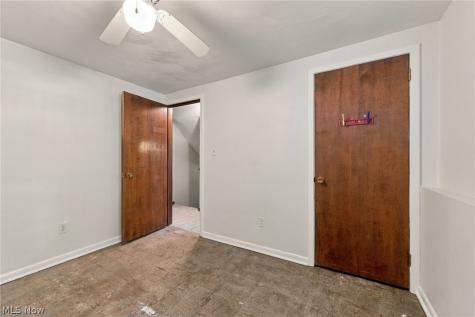 1598 Luanna Drive Eastlake OH 44095