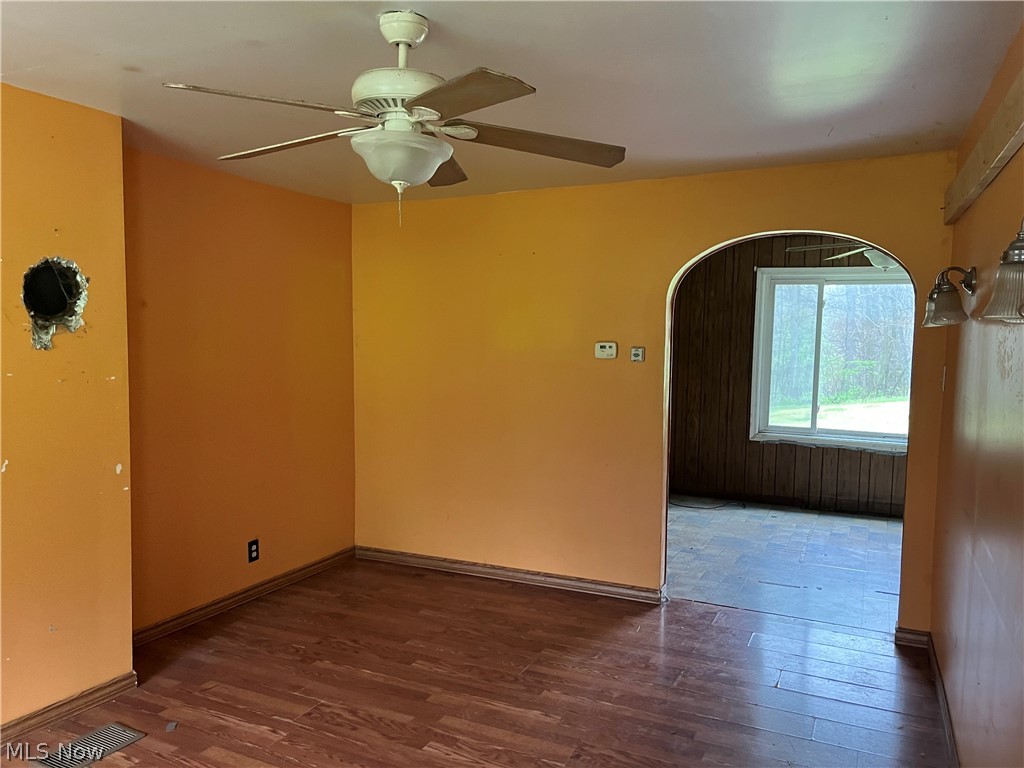 686 Township Road 223 Richmond OH 43944