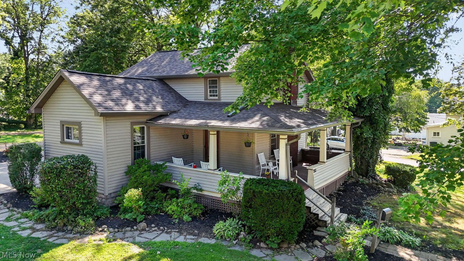 257 E Walnut Street Wadsworth OH 44281