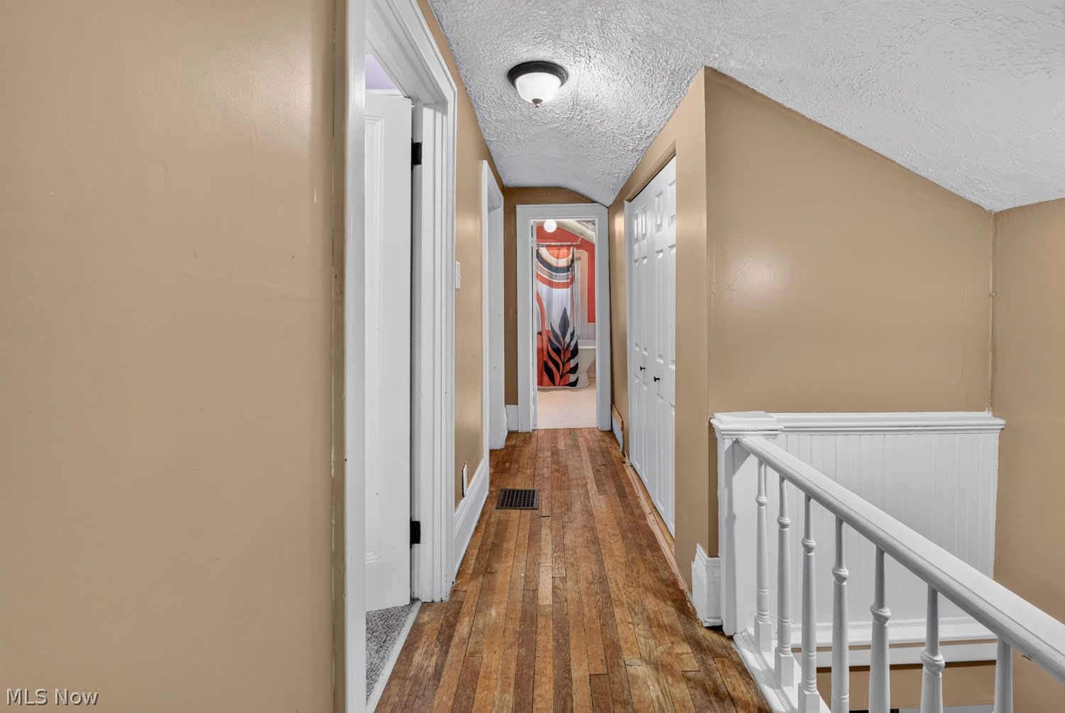 257 E Walnut Street Wadsworth OH 44281