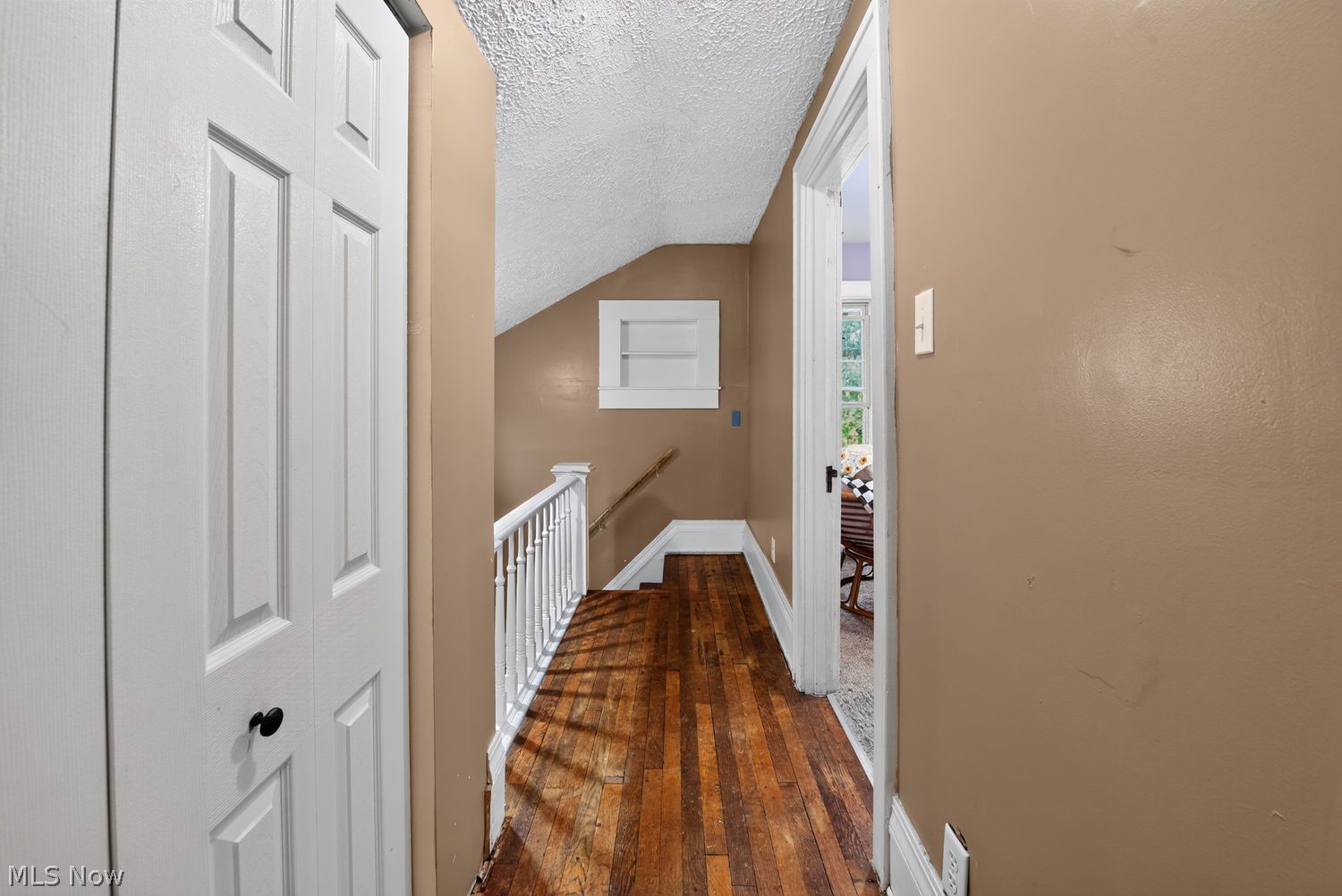 257 E Walnut Street Wadsworth OH 44281