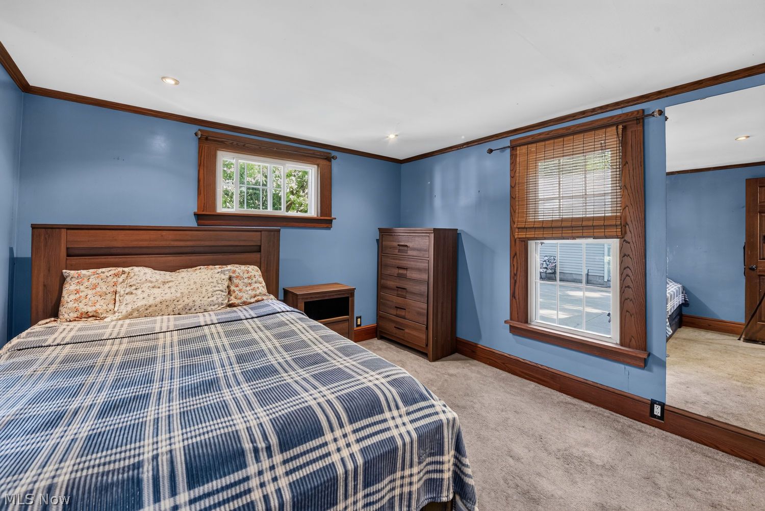 257 E Walnut Street Wadsworth OH 44281
