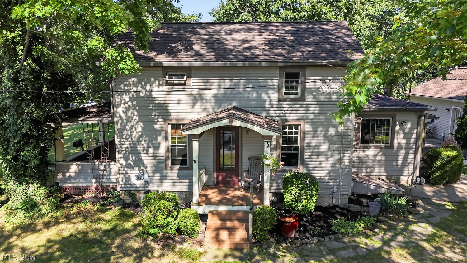 257 E Walnut Street Wadsworth OH 44281