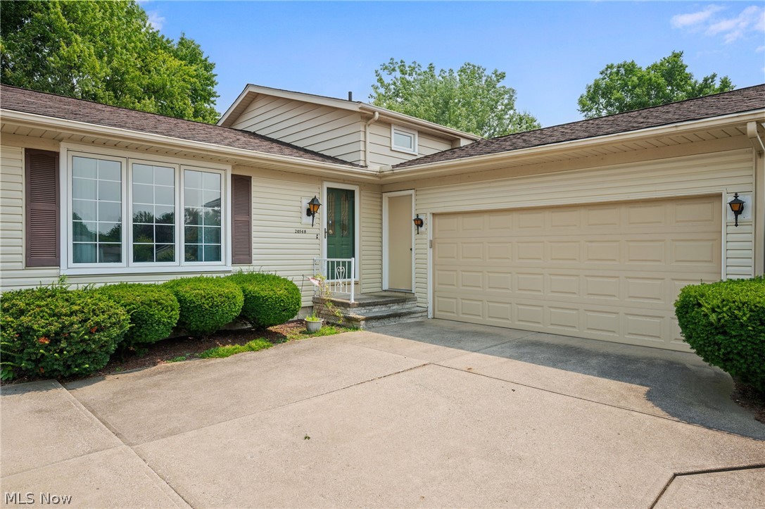 20548 Holly Circle Strongsville OH 44149
