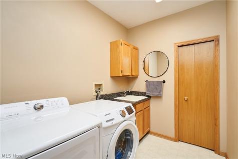 14742 King Arthurs Court North Royalton OH 44133