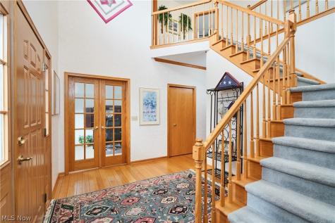 14742 King Arthurs Court North Royalton OH 44133