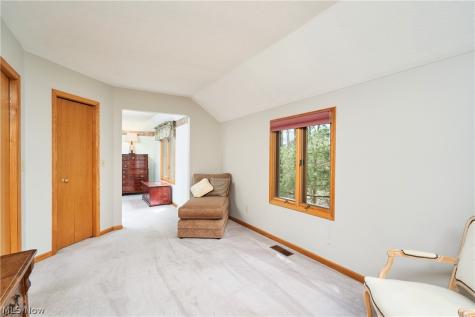 14742 King Arthurs Court North Royalton OH 44133
