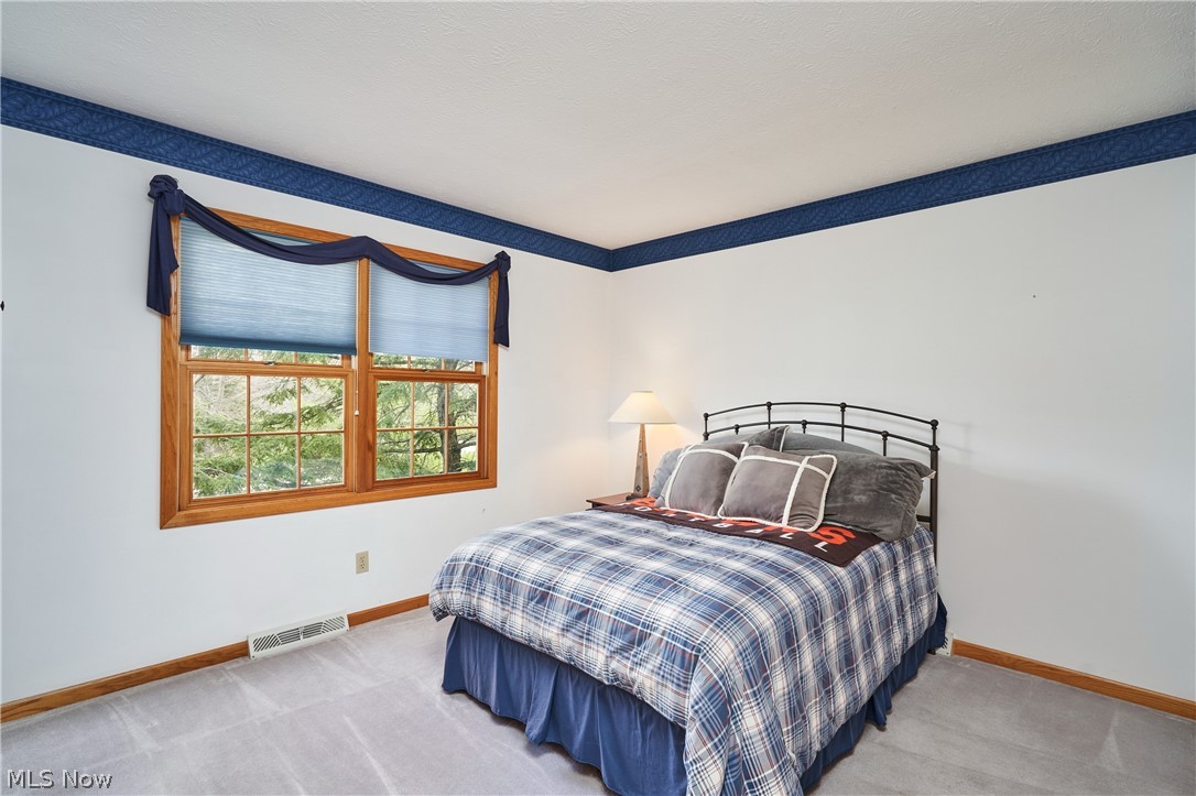 14742 King Arthurs Court North Royalton OH 44133