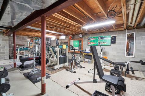 14742 King Arthurs Court North Royalton OH 44133