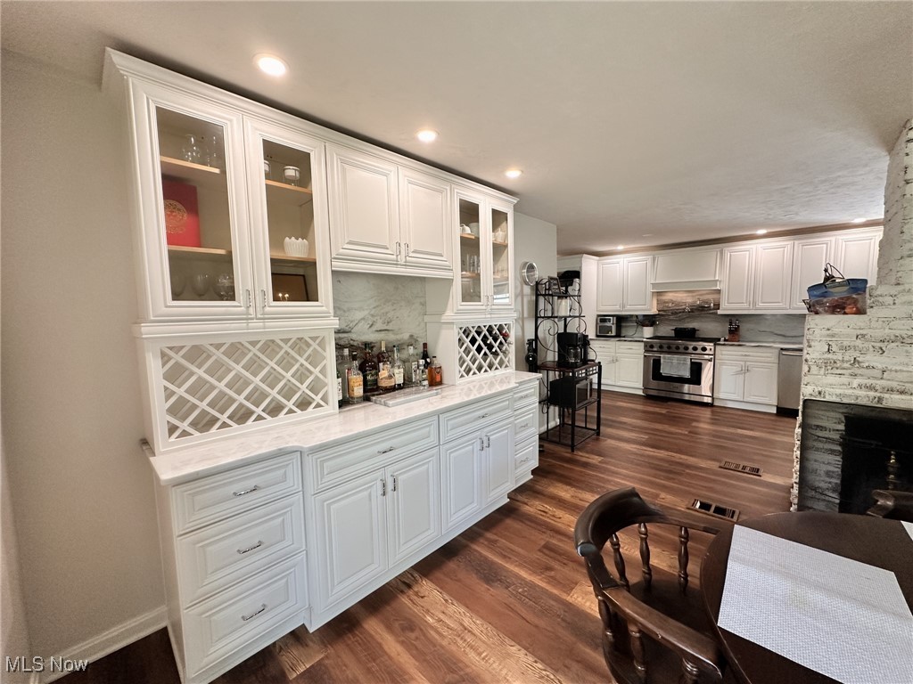 8145 Chagrin Road Chagrin Falls OH 44023