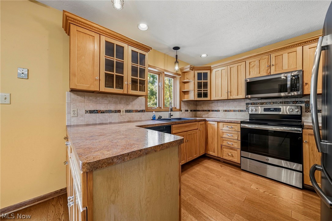 8520 Woodhill Drive Chardon OH 44024