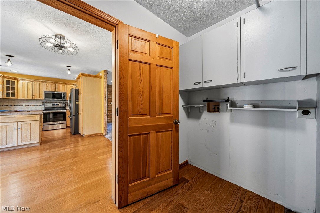 8520 Woodhill Drive Chardon OH 44024