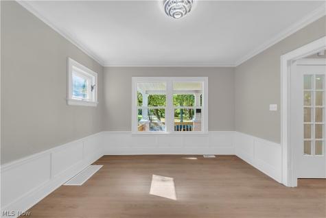 1681 Cumberland Road Cleveland Heights OH 44118