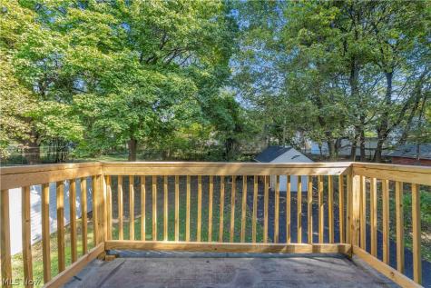 1681 Cumberland Road Cleveland Heights OH 44118