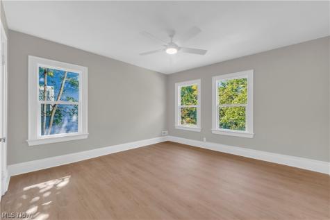 1681 Cumberland Road Cleveland Heights OH 44118