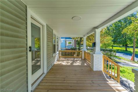 1681 Cumberland Road Cleveland Heights OH 44118