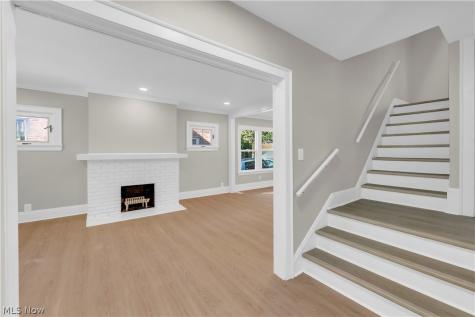 1681 Cumberland Road Cleveland Heights OH 44118