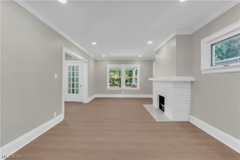 1681 Cumberland Road Cleveland Heights OH 44118