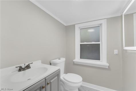 1681 Cumberland Road Cleveland Heights OH 44118