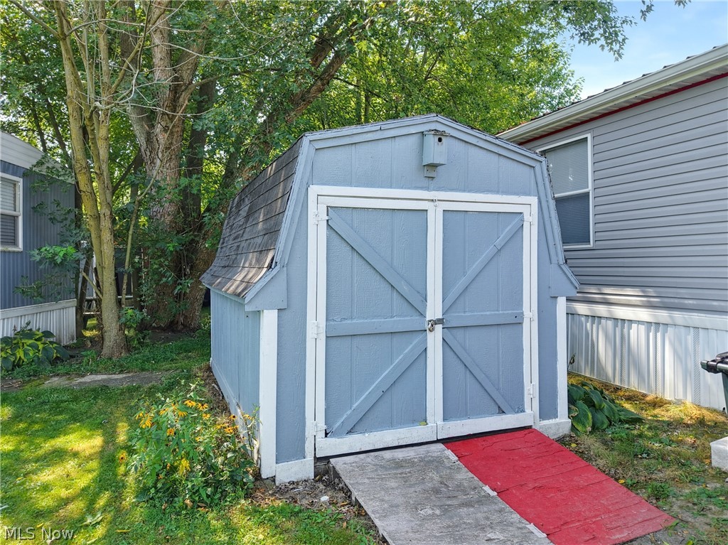 112 Evergreen Lane Apple Creek OH 44606