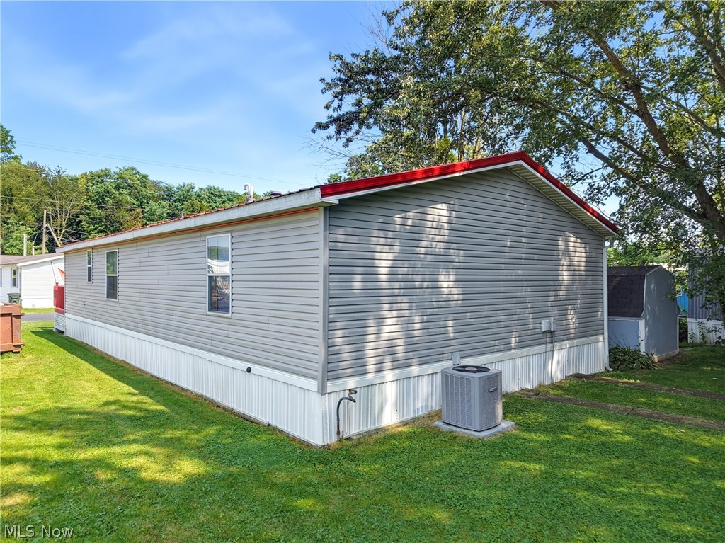 112 Evergreen Lane Apple Creek OH 44606