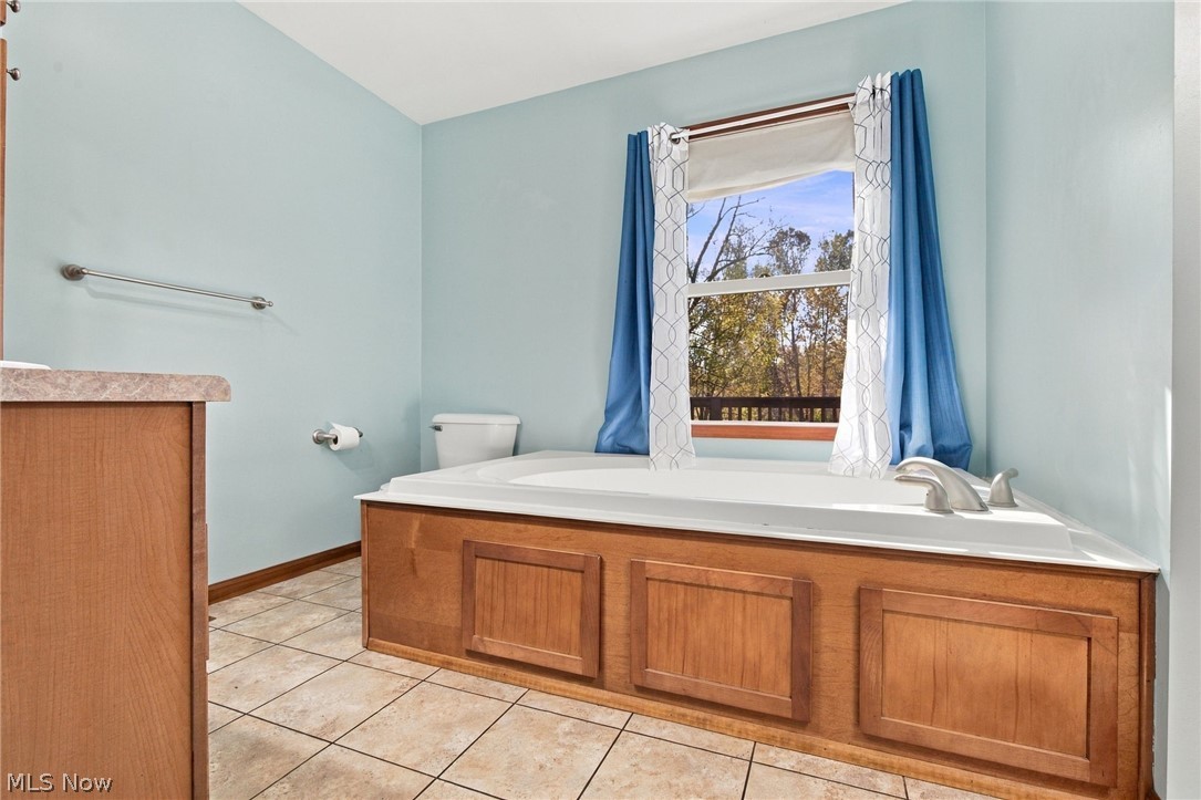 1031 Richards Way West Farmington OH 44491