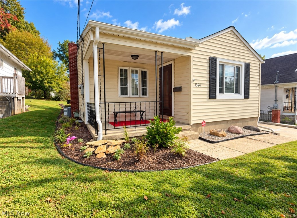 1364 Youll Street Niles OH 44446