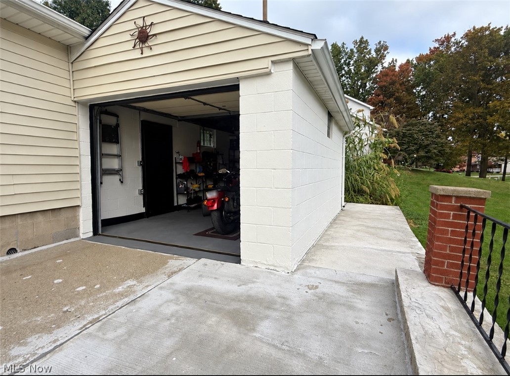1364 Youll Street Niles OH 44446