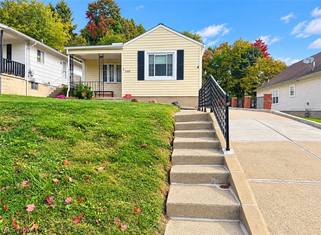 1364 Youll Street Niles OH 44446